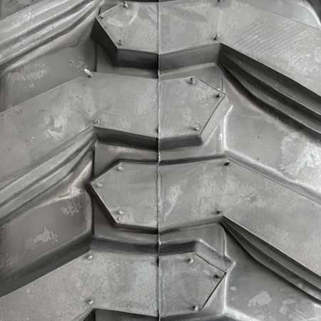 Rubbermaster - Steel Master Rubbermaster ST235/85R16 10 Ply Highway Rib Tire and 8 on 6.5 Modular Wheel Assembly 599581